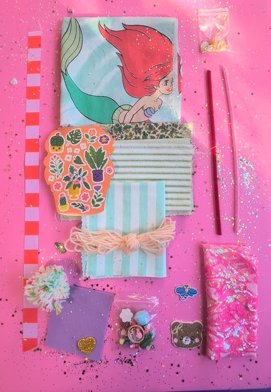 Upcycled character Crafty pack