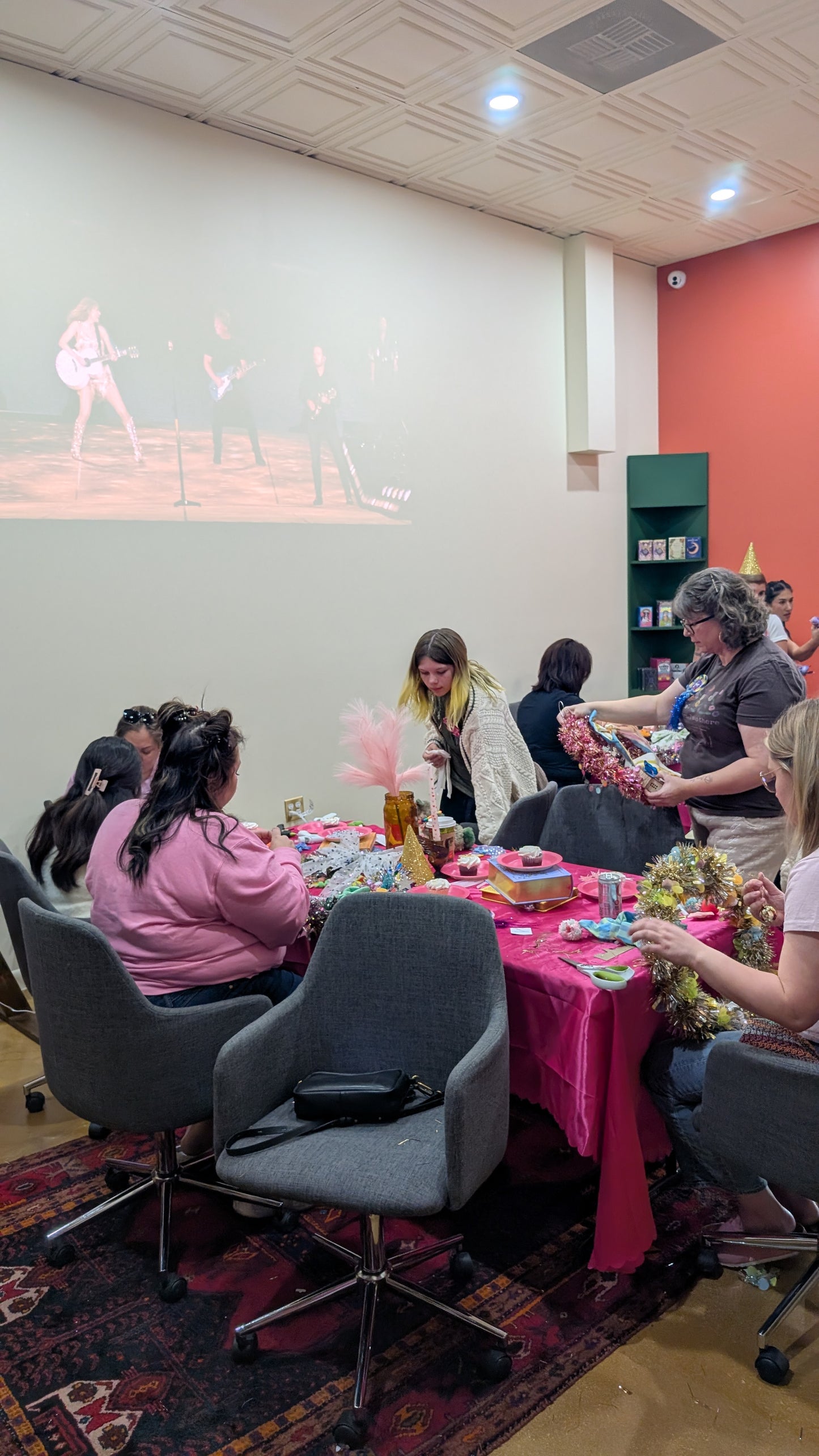 Custom craft party!