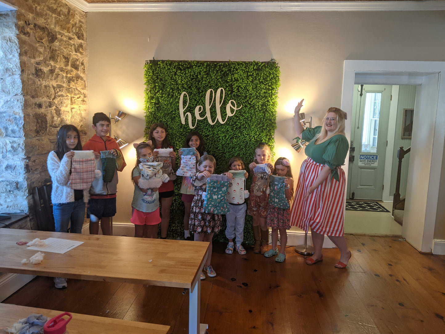 Custom craft party!