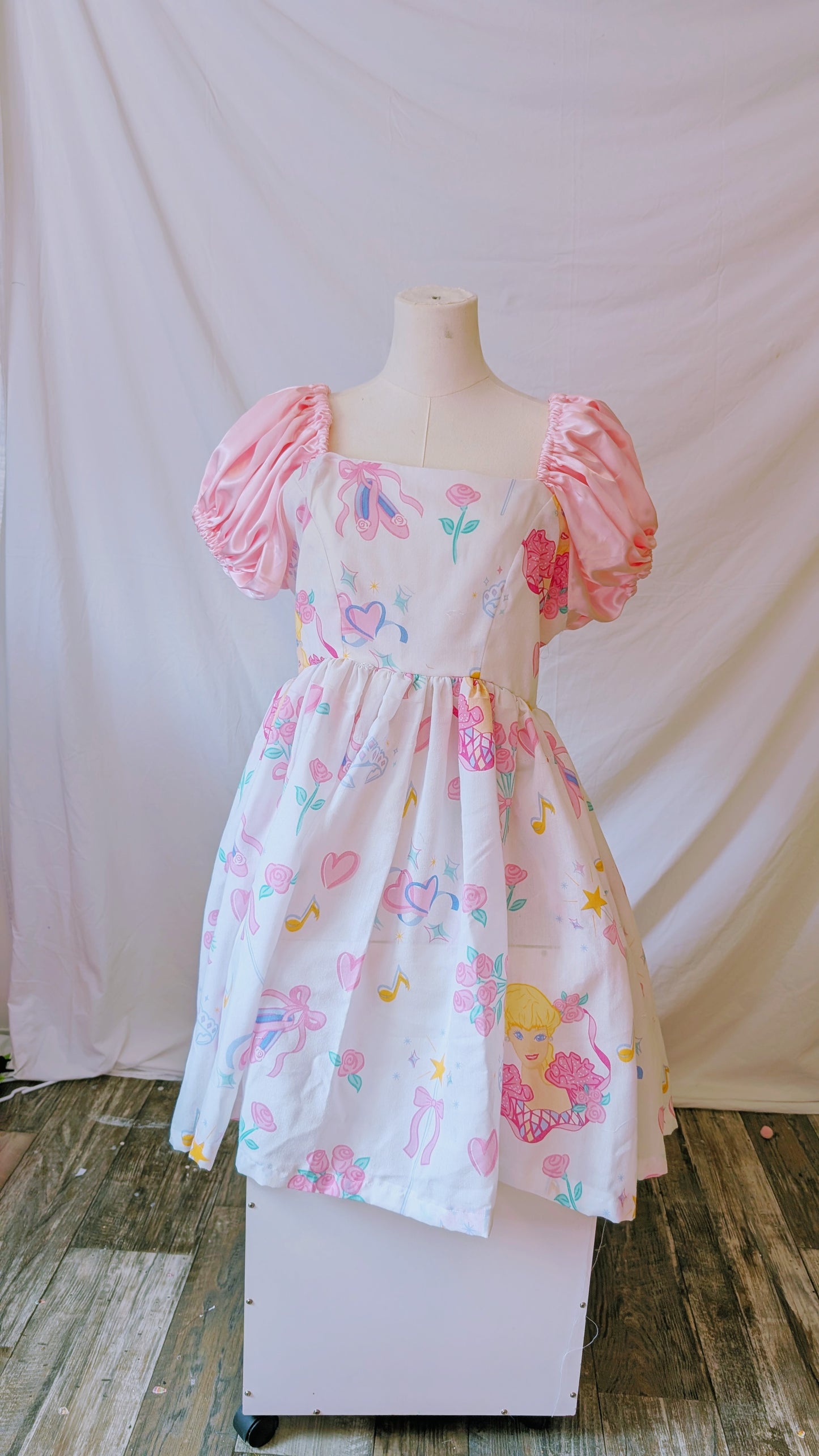 OOAK Handmade vintage textile dress size LG)